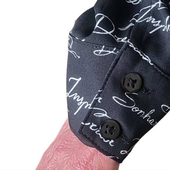 White House Black Market Black and White Script Blouse - Picture 6 of 8